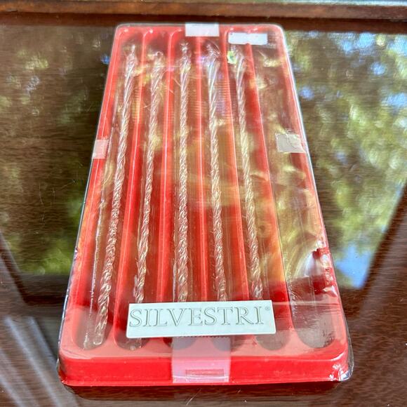 Silvestri Vintage Glass Icicle Ornaments – Set of 5 Twisted Clear Icicles - Picture 7 of 15